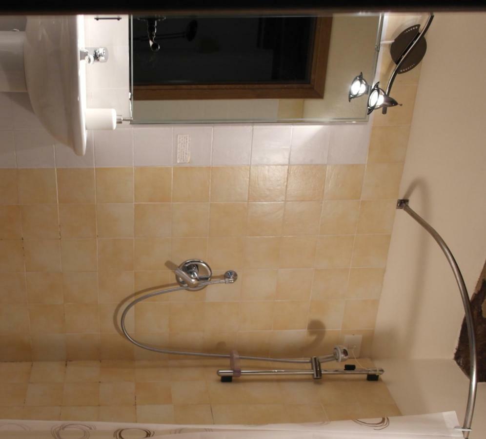 B&B Ai Chiosi Pontremoli Exterior foto